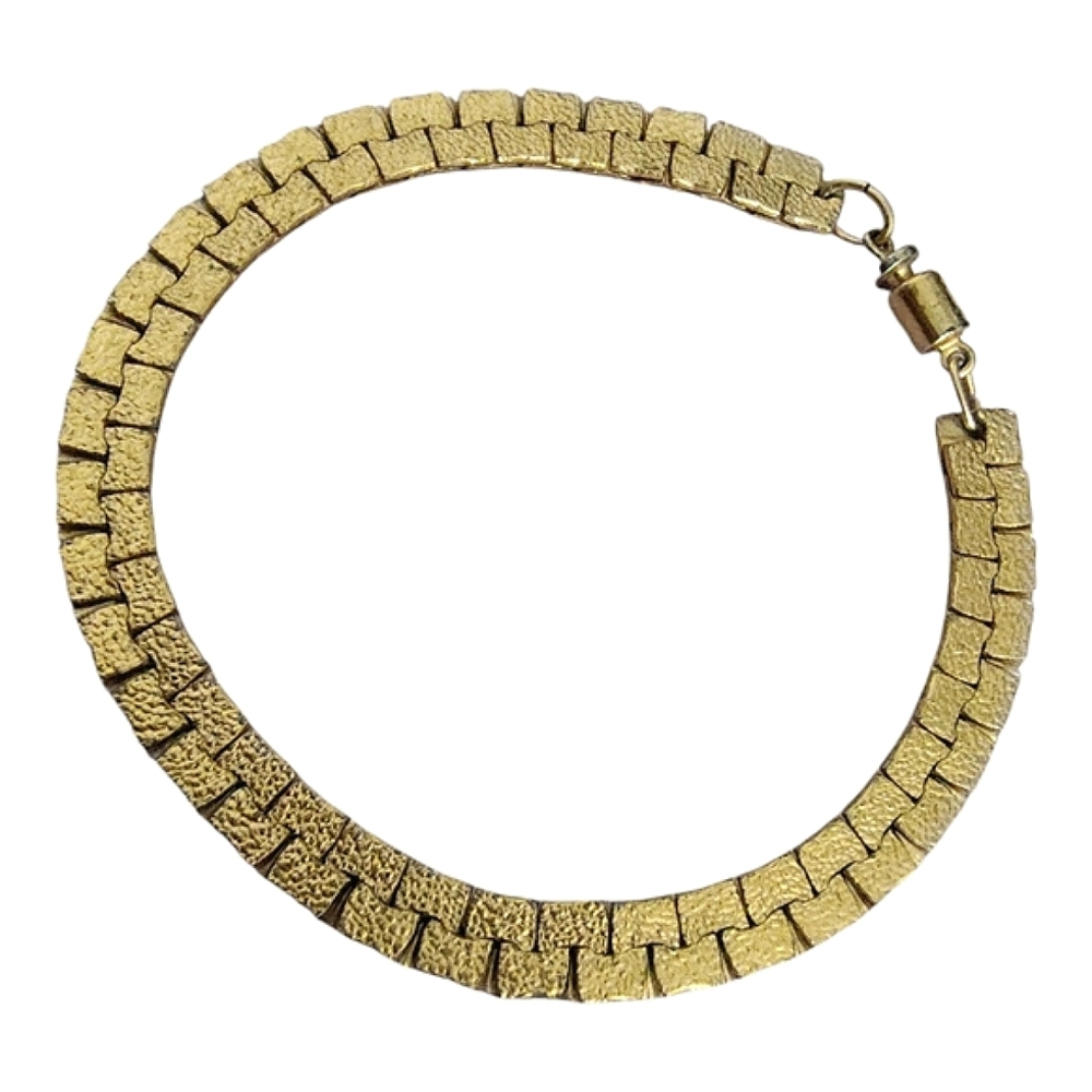 Vintage Textured Gold-Tone Link Bracelet - Picture 4 of 7